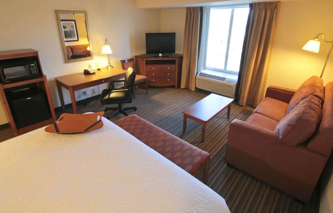 Hampton Inn Hampton-Newport News Eksteriør billede