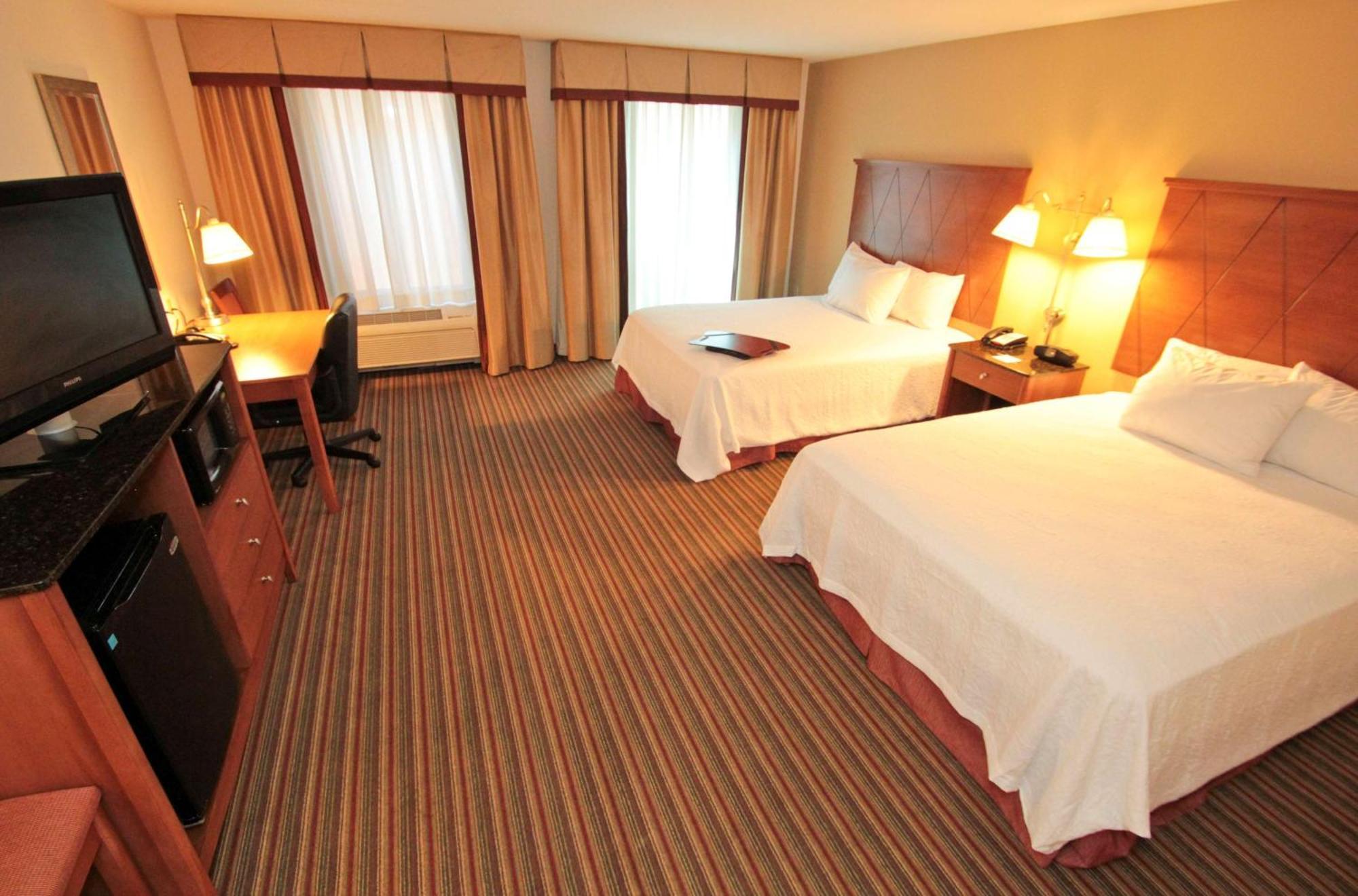 Hampton Inn Hampton-Newport News Eksteriør billede